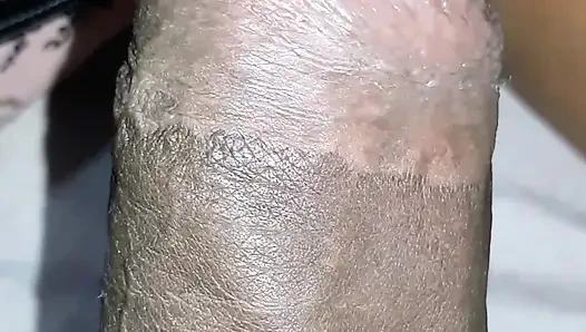 Ich lutschte den schwanz des typen vor meinem ehemann und er filmte es.