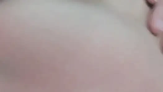 Seks penuh gairah, kontol besar, memek menganga, muncrat di memek dan pantat