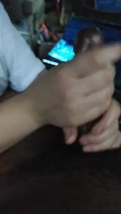 HJ in the car