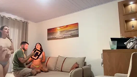 Custom Viideo Cuckold Kaydının Perde Arkası