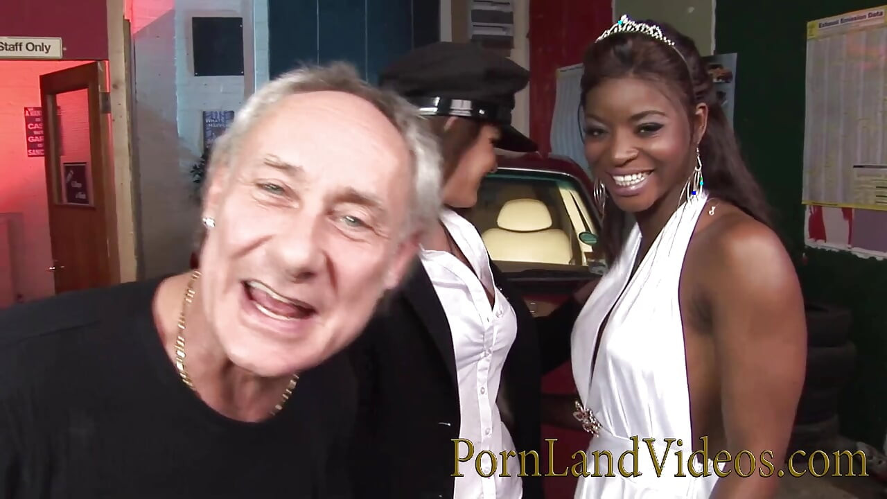 Interracial threesome as the mature man has a hot fuck