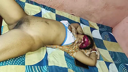 Bhabhi ki Desi bur ki khujali mittai bhabhi ki Desi hot 🥵