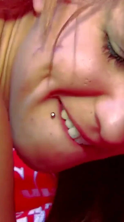 Moment memorabil de la "Audiție porno spaniolă - prima dată analul merge prost"