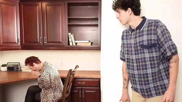 Phone Sex Granny! Ruby Lynne Hardcore Sex with Stud