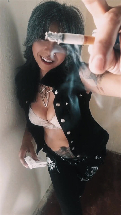 Breathe me in | Clip 1