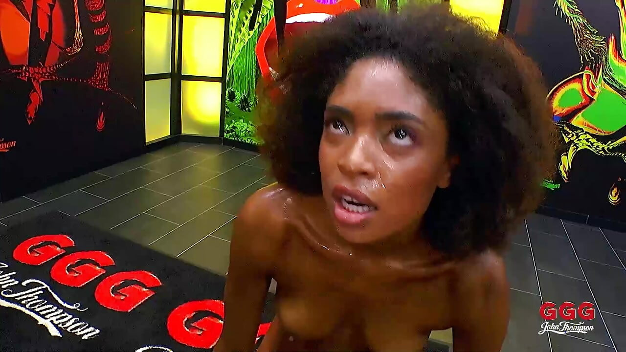 Makluman gangbang: Dia mengambil 10 ayam jantan tanpa henti - anda tidak percaya!