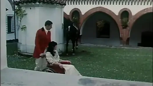 Красивая блондинка сосет член и трахается в замке