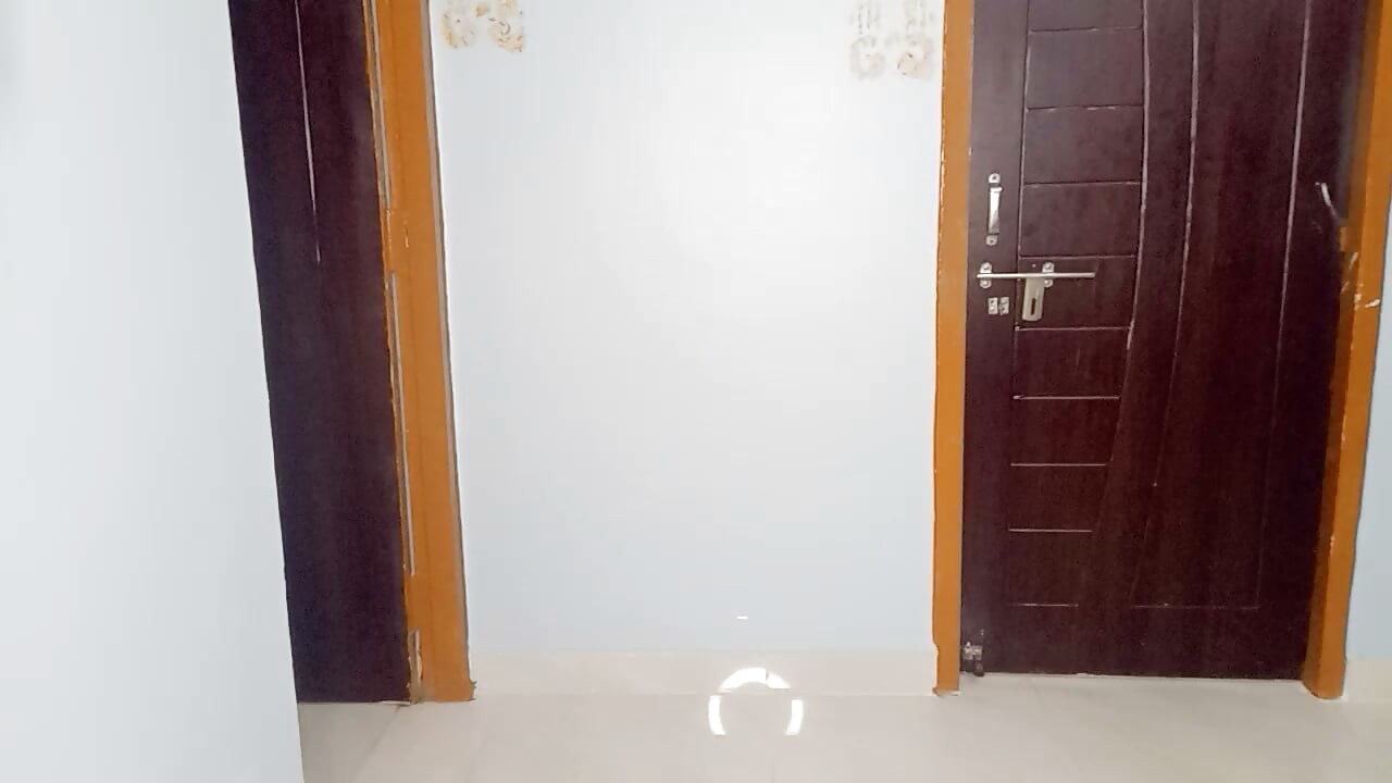bhabhi ki pahani hu saree our bra panty ko pahan ke use chodne ka ehsaas kiya