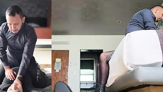 Küçük Sürtük Gibi Ona Şaplak Attıktan Sonra Sert Sikişiyor