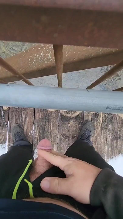Caminhada fria e porra.