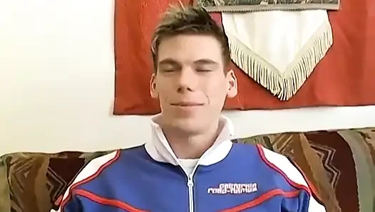 Sebastion'ın Kaya Sert Patlaması