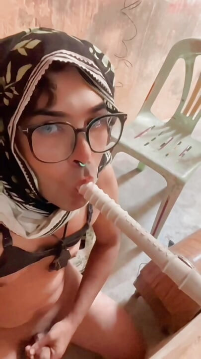 Please Fuck My Face Deep Throat Training