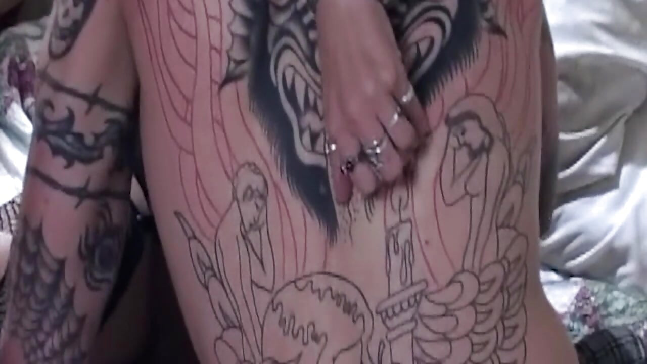 Tattooed Brunette MILF Fingers Thick Cum From Dripping Pussy