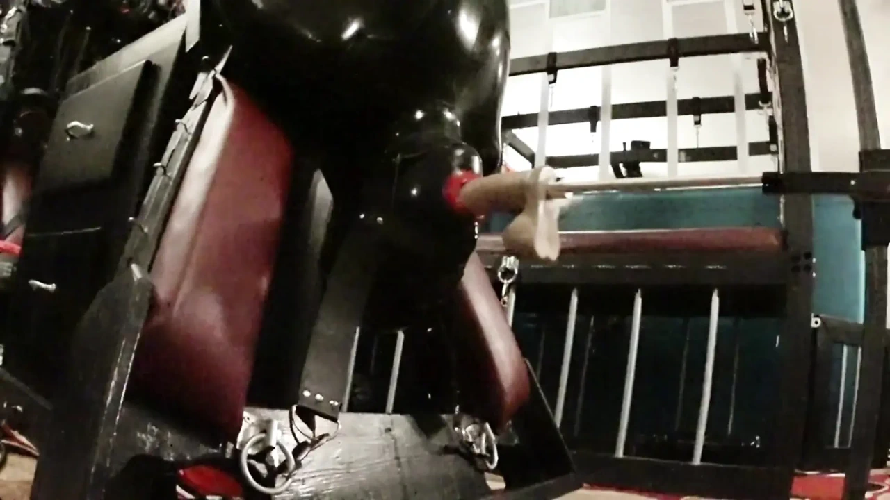 Latex Catsuit, Fucking Machines and Venus 2000 in The Dungeon of Lady Diva Cane