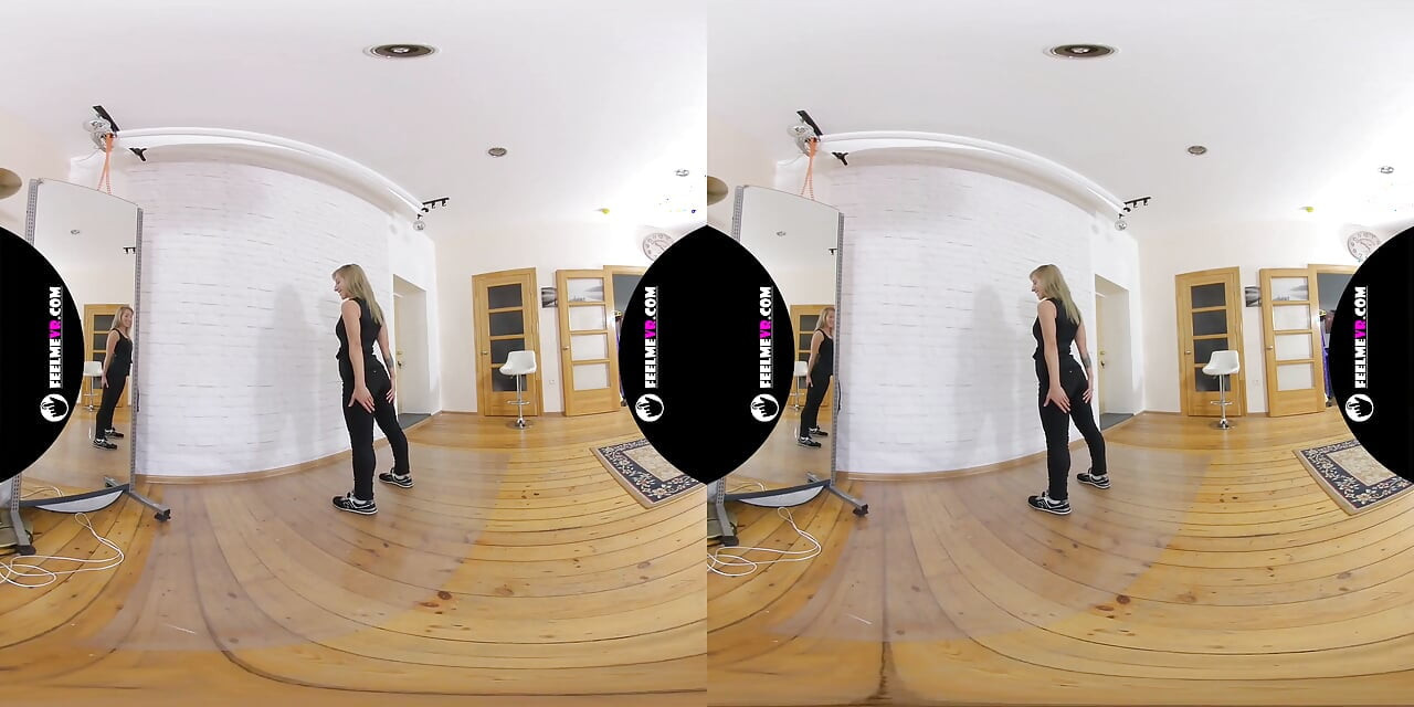Florence Young Mother Nude Casting Virtual 3D