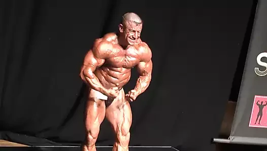Muscledad porn video – ONE OF MY FAV  ROIDGUTTED MUSCLEDAD VINTY 002
