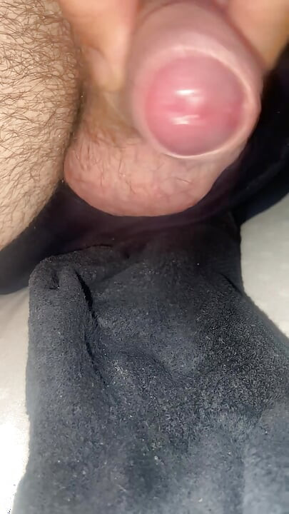 Masturbiram ujutru posle posla