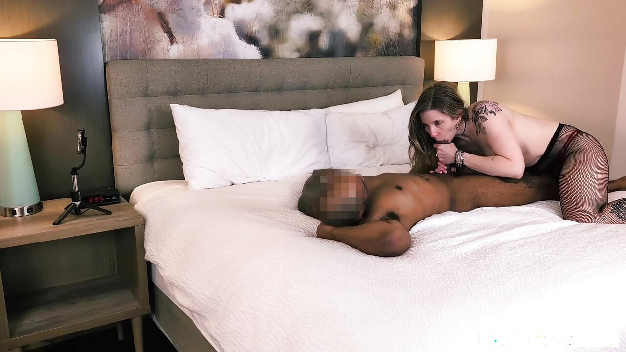 Suite Dreams: Post Conference Intimate Hookup and Oral Creampie