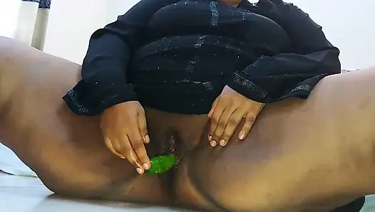 Табу: арабская мачеха с огурцом секс-игрушка в волосатой киске - грубый секс ид день перед пасынком