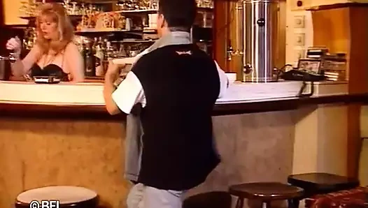 Xkiss - kafe lambada bagian 1