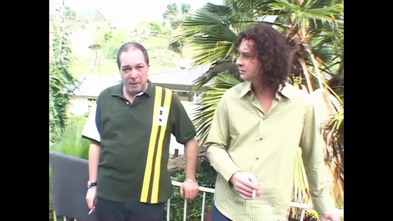 ヒラリー・スコットのアナルゲームと甘いレズビアンのタッチ