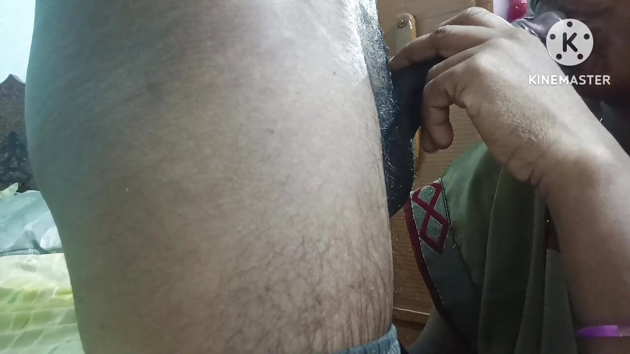 Makcik butyfull panas desi India menabur baju