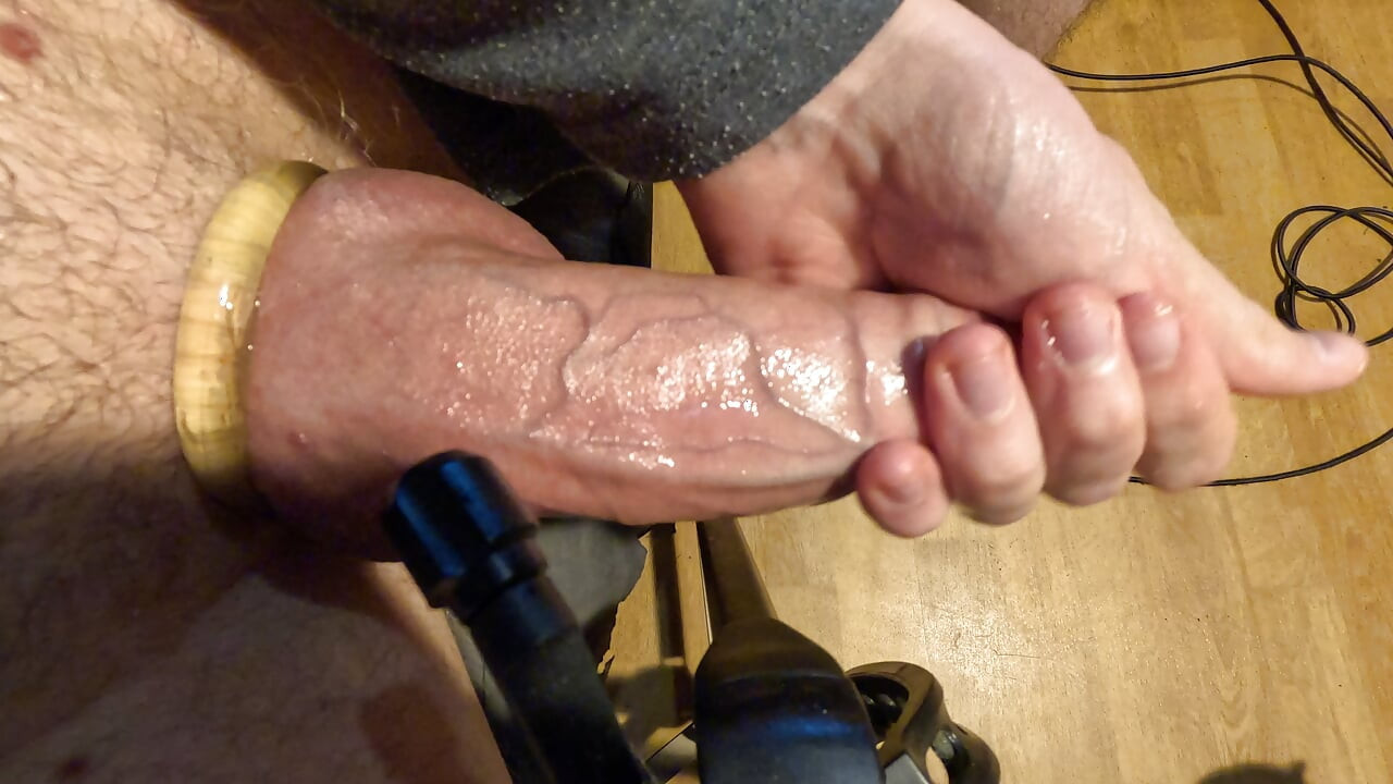 edging closeup convulging throbbing and all the other adjectives - mysgos