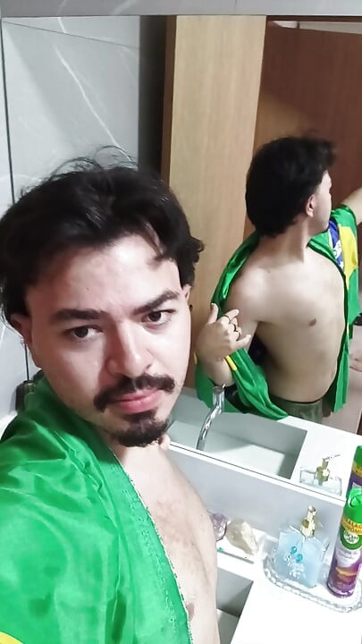 Brasileña mariquita twink femboy