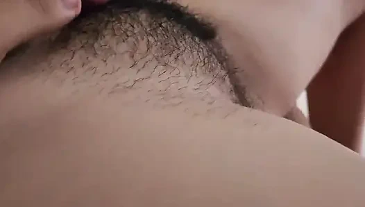 Xxx itu kok adik tiriku emang gampang banget