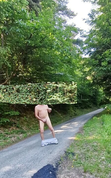 Handjob on the road