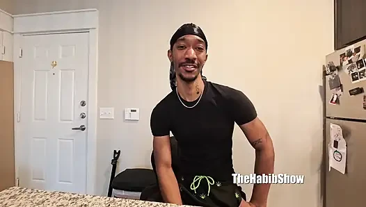Bartender oils Ambitious Booty’s BIG ASS before POUNDING it hard with his BBC while she moans