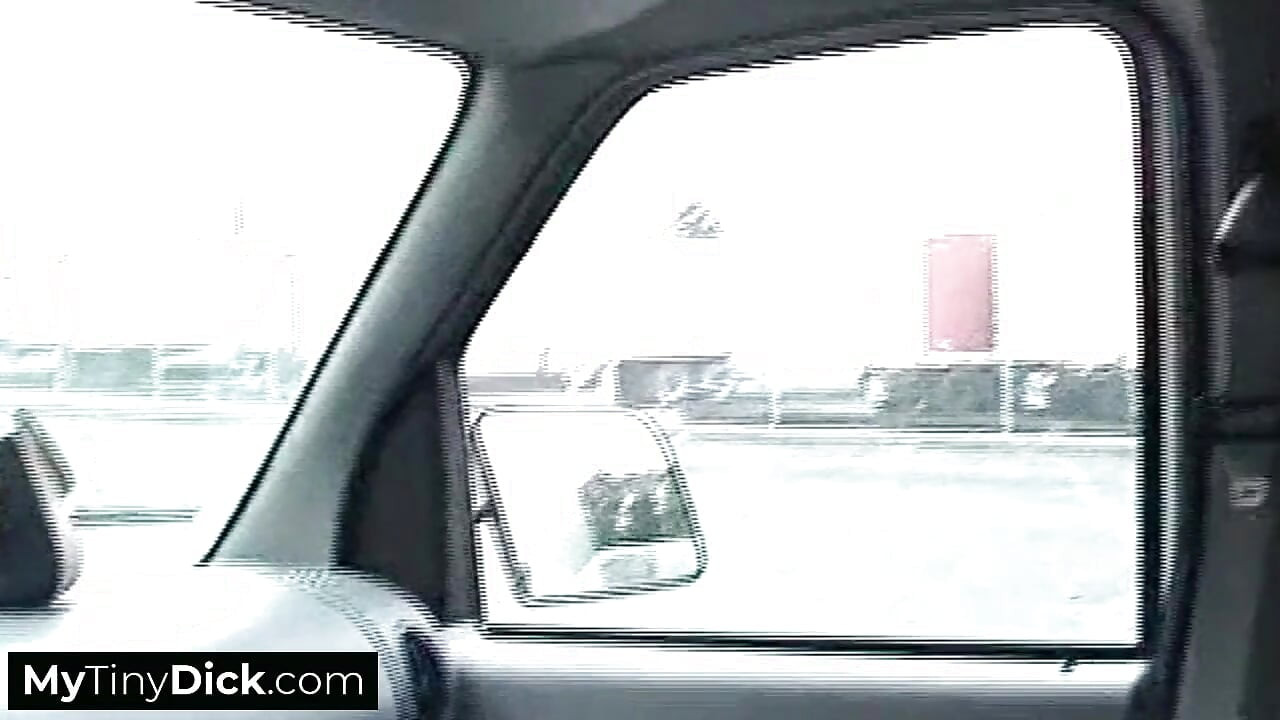 Small dick loser being sucked off in the car