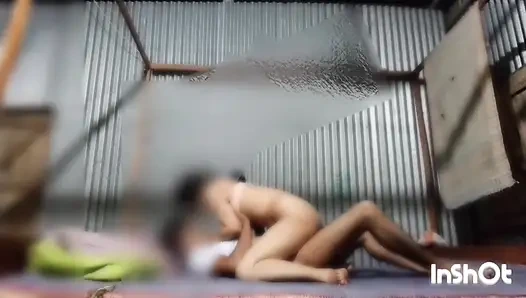 HINTLI KADıNLAR ILK KEZ KOCASıNı ALDATıYOR