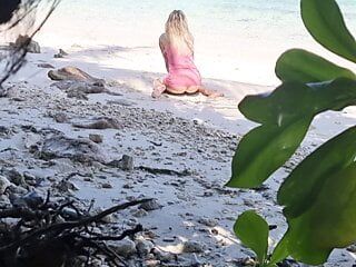 Sex na pláži - amatérský nudistický voyeur