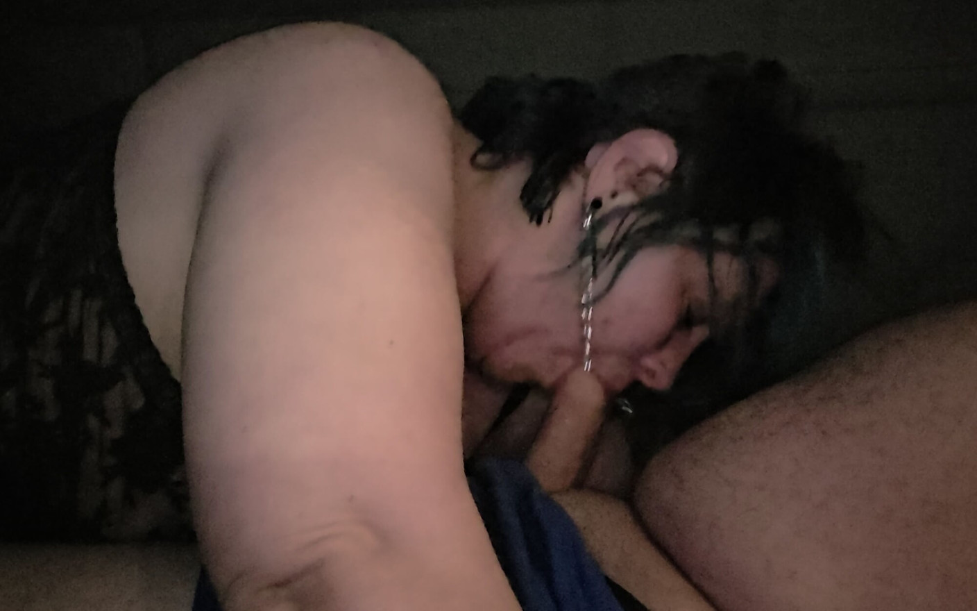 Semi Slut Sucks Before Her Fucking