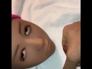 Sexdoll cámara lenta facial