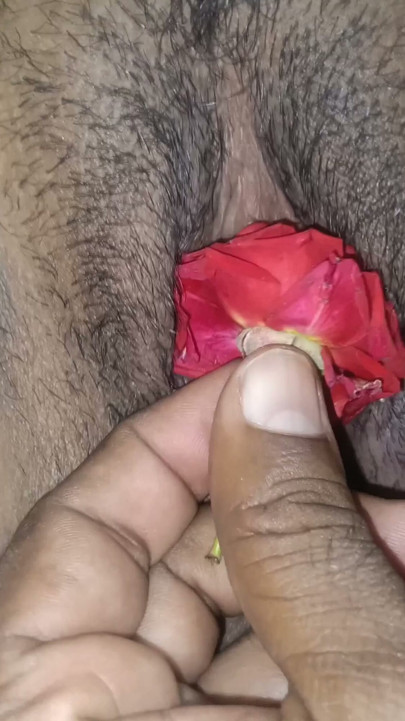 New married women showing her cute structure 3 | Clip 2