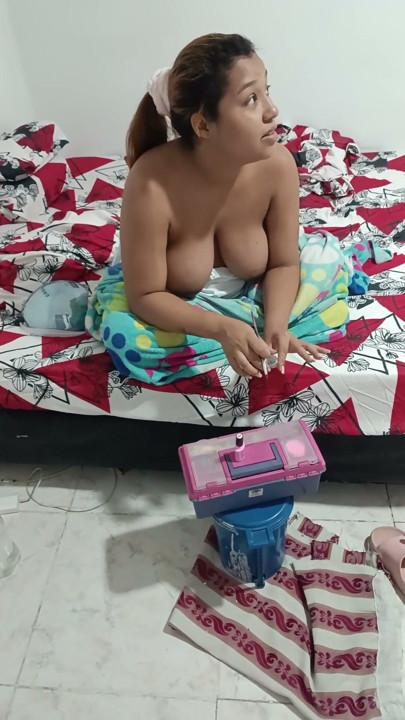 My wife does her nails while I put my penis on her back | Clip 2