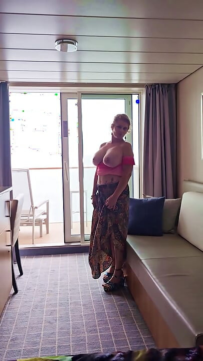 Mommys ONLYFAN BIG TIT Voyeur Wife Compilation Freeview