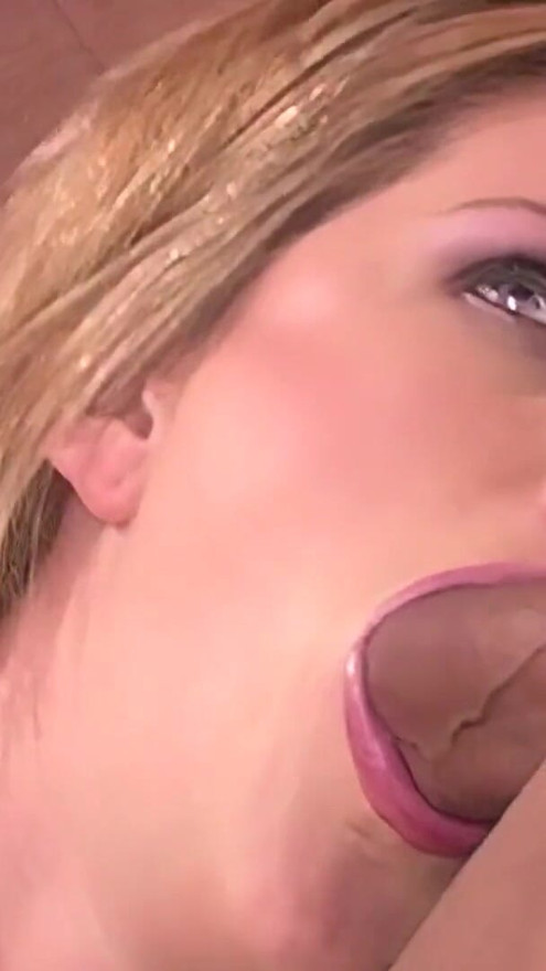 These two lucky guys bust their nuts on Lisas face and pussy | Clip 1