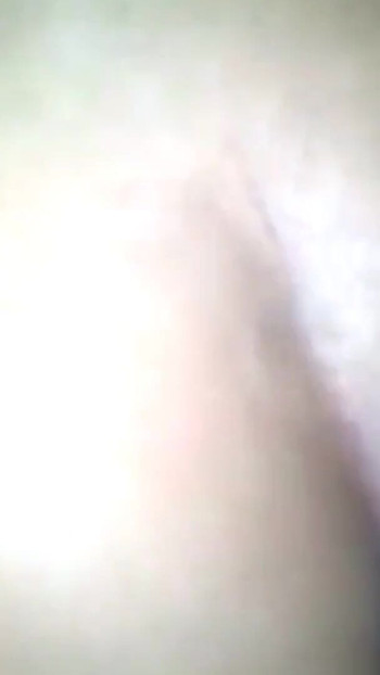 Momen yang mendebarkan dari "Dia merekam buatan sendiri dengan pacarku. Indah atau tidak?"