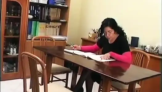 Мой большой хуй в моей мачехе