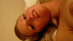 Bathroom Amateur Hottie Playing Her Pussy