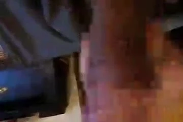 Samo isprobavam novi telefon (bez svršavanja)