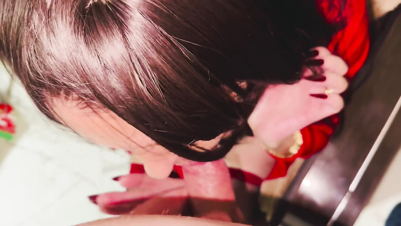 Como o amigo do meu padrasto fodeu minha sogra! Ele só deu na boca dela e no rosto dela! Conversas reais