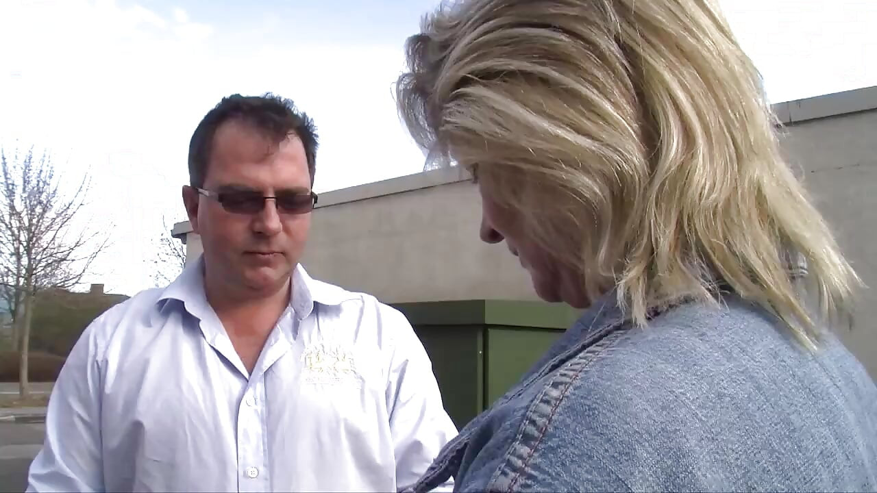 Mature man and blonde milf pussy licking pussy fucking fingering cum in mouth