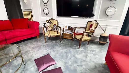 İtaatkar kaltak götünü sert parçalıyor