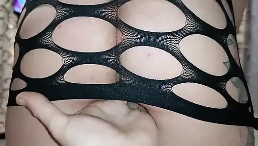 Anal berambut cokelat yang hancur: orgasme hebat dan air mani bocor dari dalam