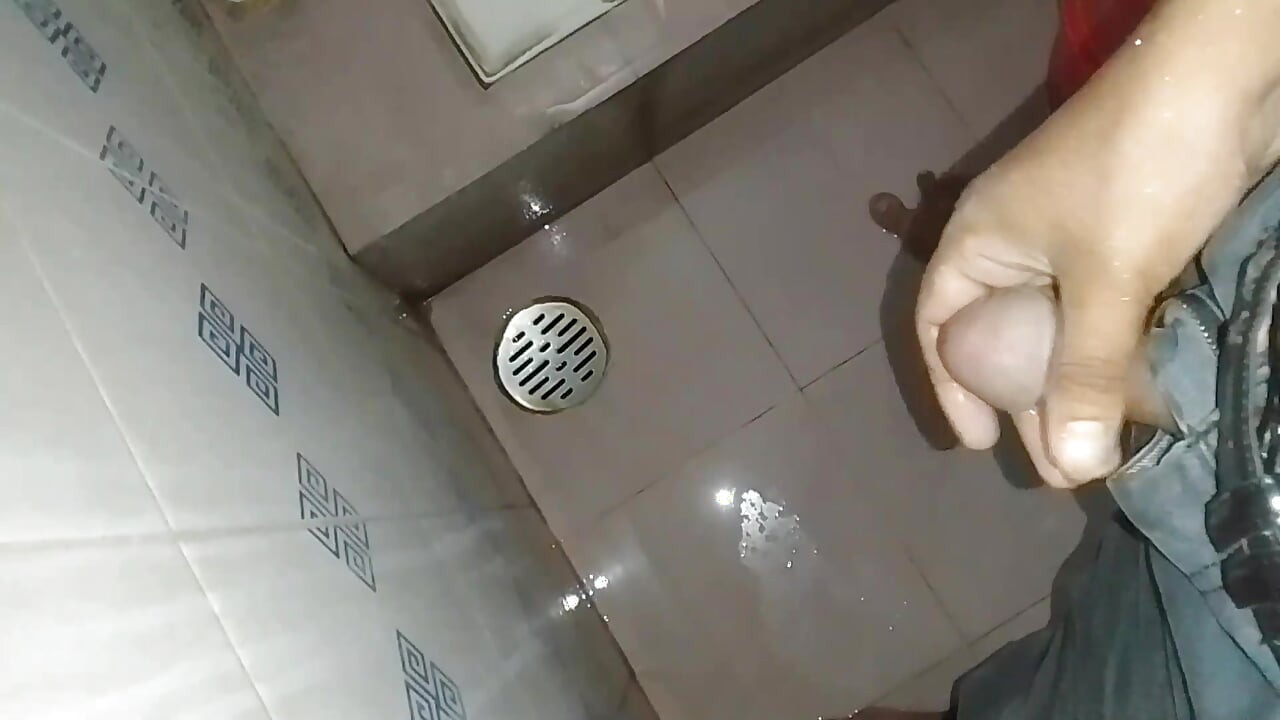 My penis going hot so I giving peace by Ejaculation