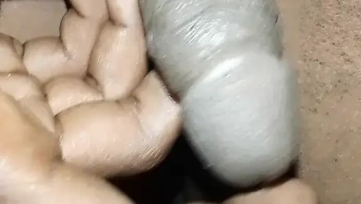 Sert seksi ve ateşli kül elle muamele